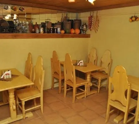 яблучко 别墅 亚列姆切