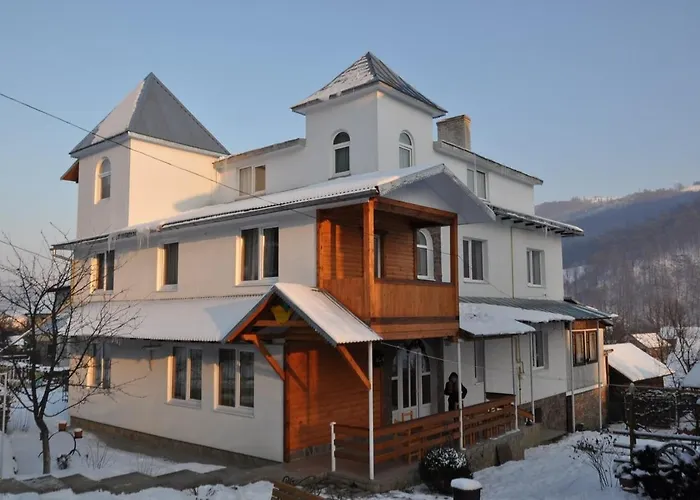 Яблучко Villa *