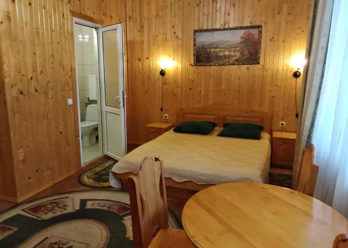 Яблучко Villa Yaremche