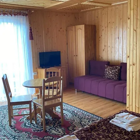 яблучко Villa